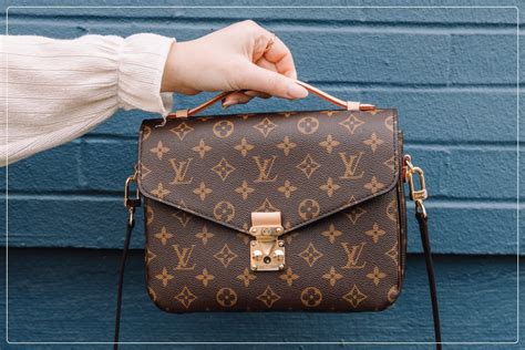 do fake louis vuitton bags last a long time|louis vuitton bag scam.